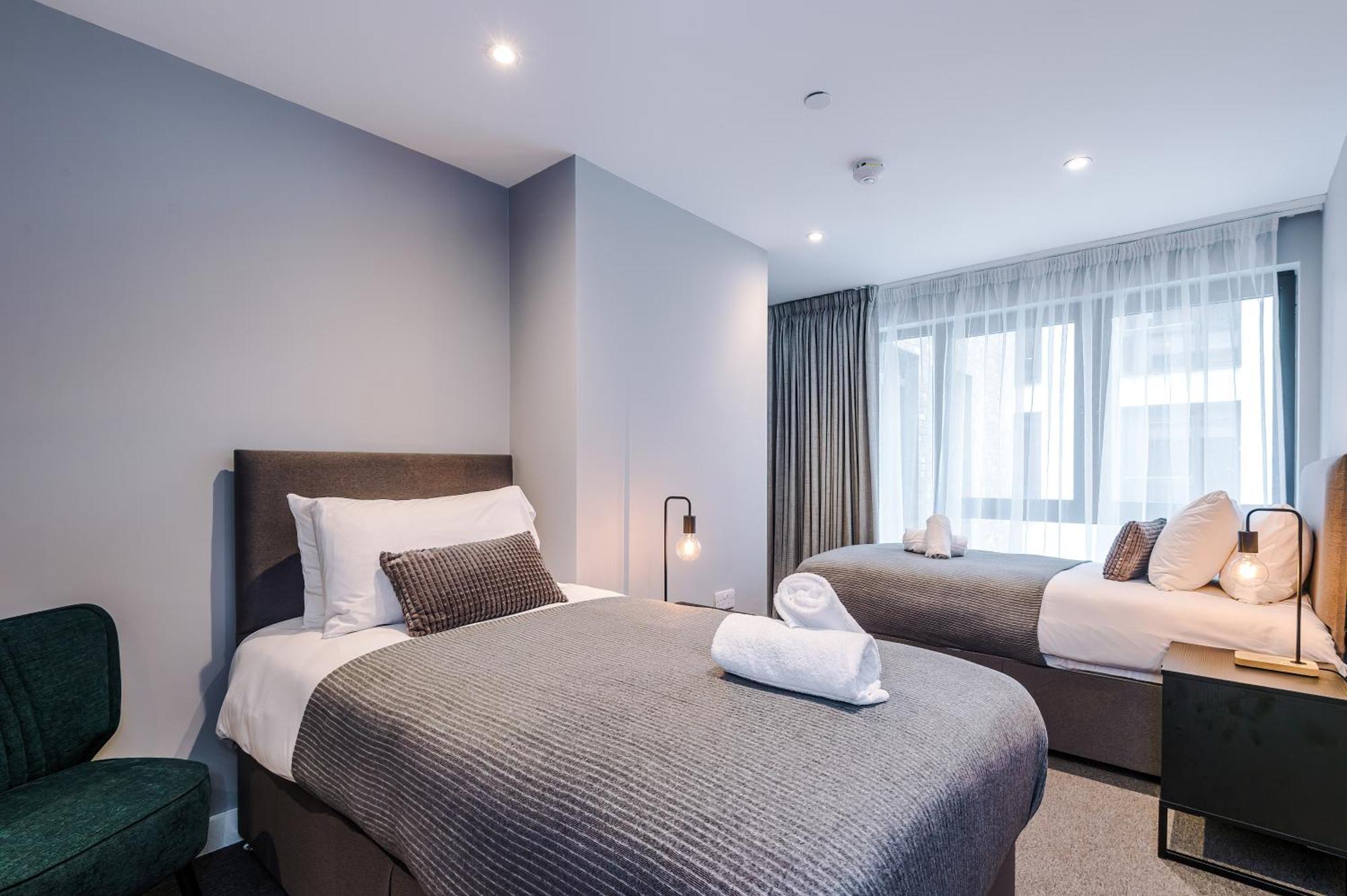 Hilltop Serviced Apartments - Sheffield Eksteriør bilde