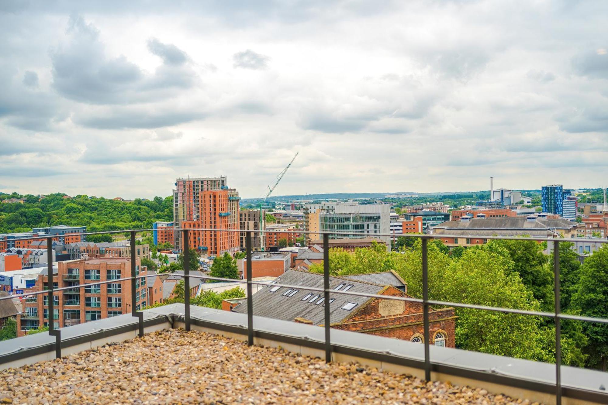 Hilltop Serviced Apartments - Sheffield Eksteriør bilde